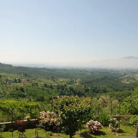 Stunning Farmhouse With Breathtaking Views Holiday home
